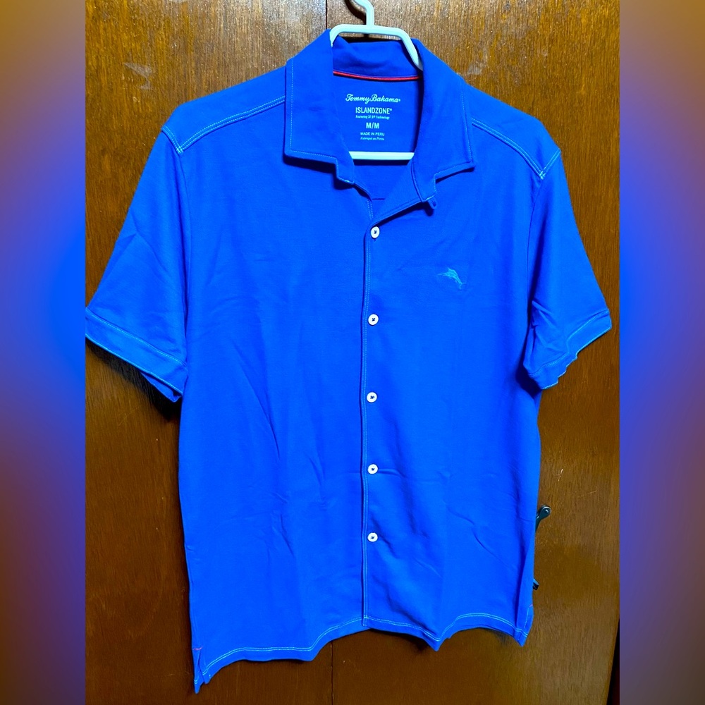 Tommy Bahama Island Zone Shirt Men’s M
Solid Blue Short Sleeve Button Up Beach